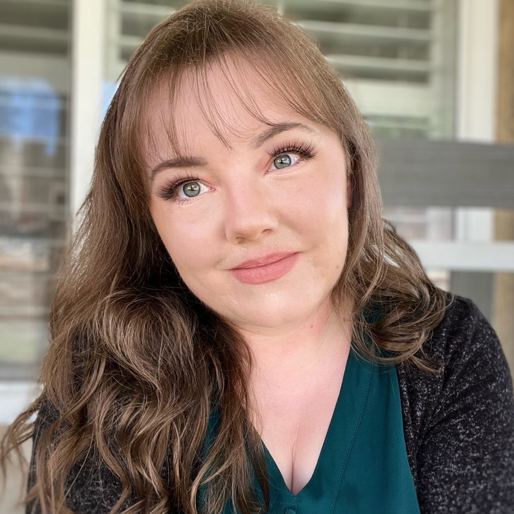Meet your Posher, Whitney